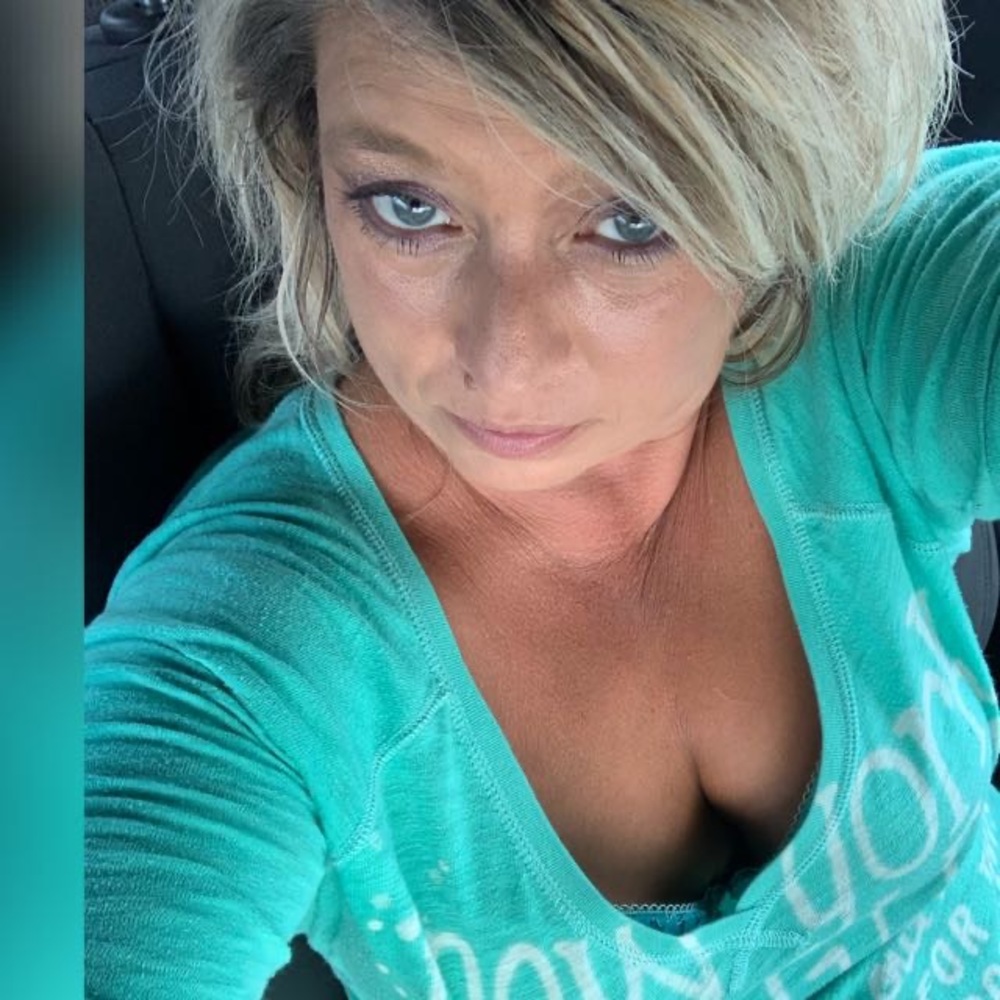 Meet your Posher, Deanna